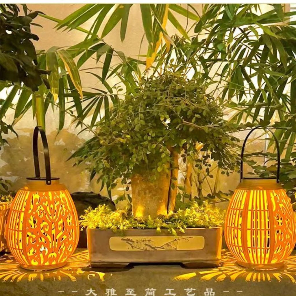 35*18cm 节能省电 太阳能腾火光影古风古韵仿藤灯笼 Solar Light Garden Antique Wood Color Lantern 防水太阳能花园灯笼 Solar Light Lighting Garden Lantern